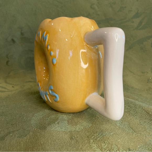 Simpsons inspired coffee mug by Comfify. Unique donut shape, no chips or cracks. - Picture 3 of 8